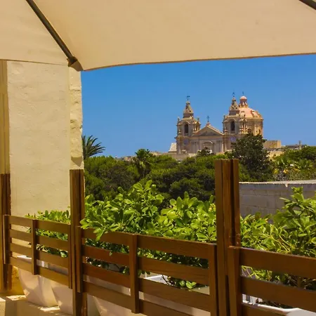 Casa Azzopardi בית הארחה 3*