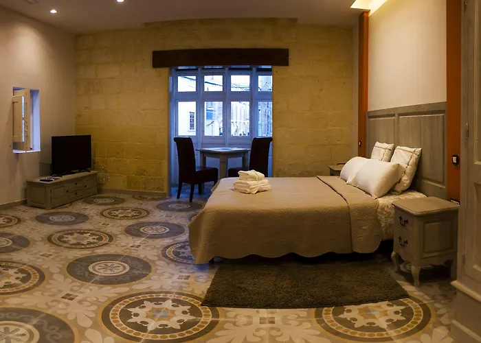 Casa Azzopardi 招待所 4*